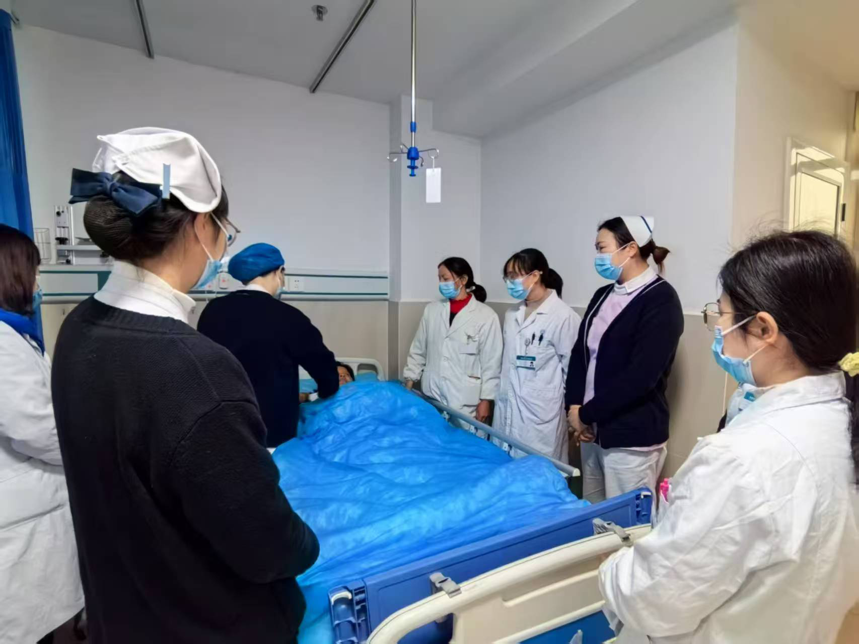 政医联动成功救治特殊高危孕妇